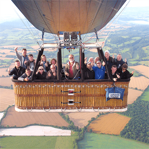 16 Passengers in balloon mid-flight 16 Passengers in balloon mid-flight